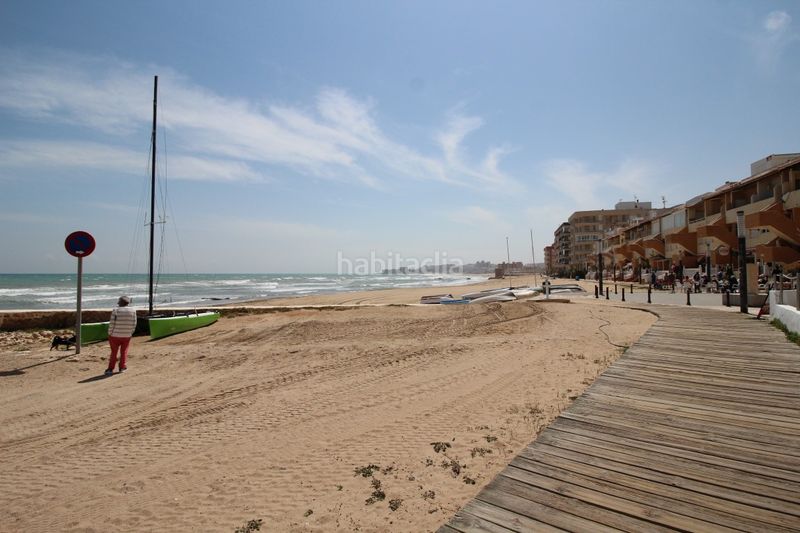 Foto 18e0062f-1836-4737-a0ab-df69c138a105. Apartament a avenida corinto 9 a Torreblanca Torrevieja