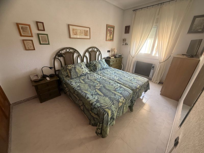 Foto 7ed8c2ef-545a-48a3-ad40-0a2dfa76553f. Apartament a avenida corinto 9 a Torreblanca Torrevieja