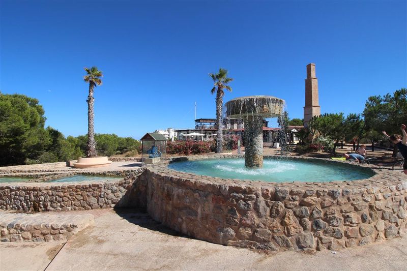 Foto dd24167f-eddd-4f93-aad5-d7cde7acc8f8. Apartament a avenida corinto 9 a Torreblanca Torrevieja