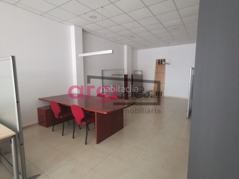 Foto a0ccaed9-8388-44f2-bc7e-6942ae4a3919. Local comercial local en venta en Centre Viladecans