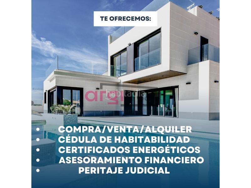 Foto 0abcab84-1cf7-4487-9f91-dc6606d3b18b. Aparcament cotxe a Centre Viladecans