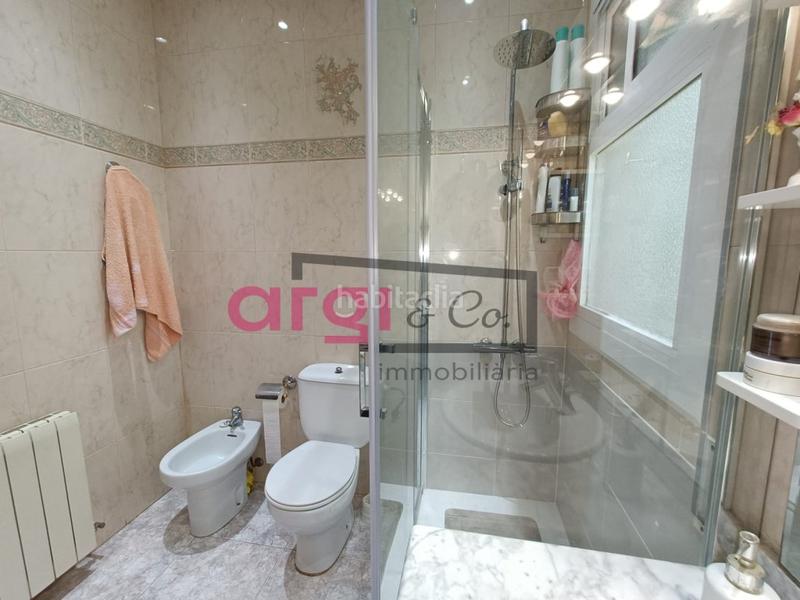 Foto 2edaa406-5461-4658-b53b-6bdc85fa47b9. Casa in costa Cunit - els jardins - els rosers Cunit