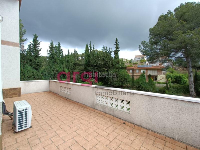 Foto 4d3be3f8-2eac-45aa-9954-e0fb00ab8eb4. Casa in costa Cunit - els jardins - els rosers Cunit