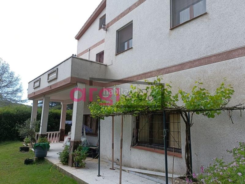 Foto d0102088-c2f6-4a1f-abf8-9463abbc20a2. Casa in costa Cunit - els jardins - els rosers Cunit