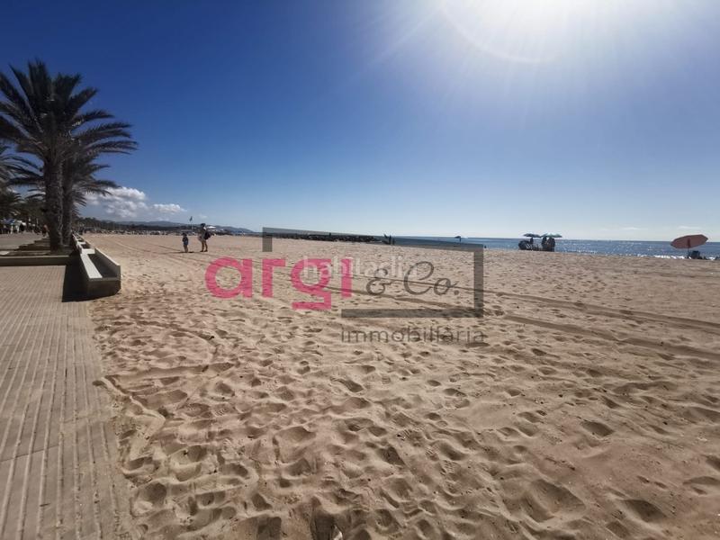 Foto 8ba64791-68c0-4021-8e91-fc51e3d15d00. Pis a Maritim Cubelles