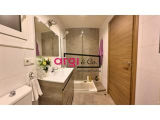 Appartement  N/a. Piso en zona centro de viladecans