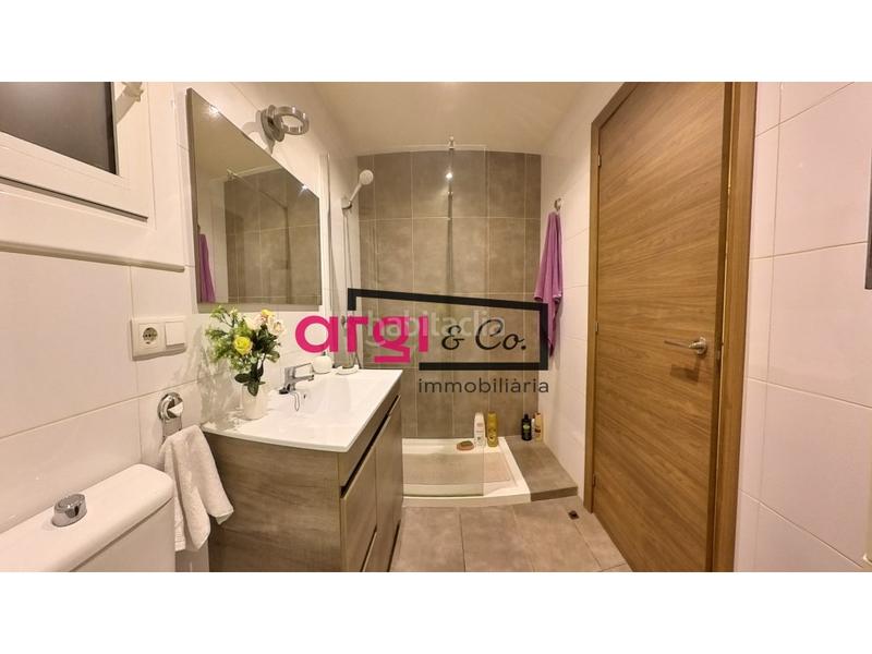 Foto 85064251-4d44-49b0-8fe5-a9f03e1c9616. Appartamento in Centre Viladecans