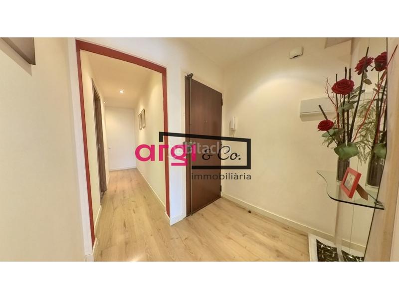 Foto 9b9b06b0-c456-41e1-b645-f33a78ca9051. Appartamento in Centre Viladecans