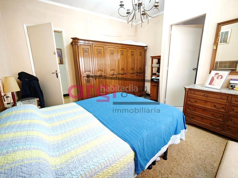 Foto 09c01c30-0dab-49ee-b9ff-40c966351673. Maison avec parking dans Centre Viladecans