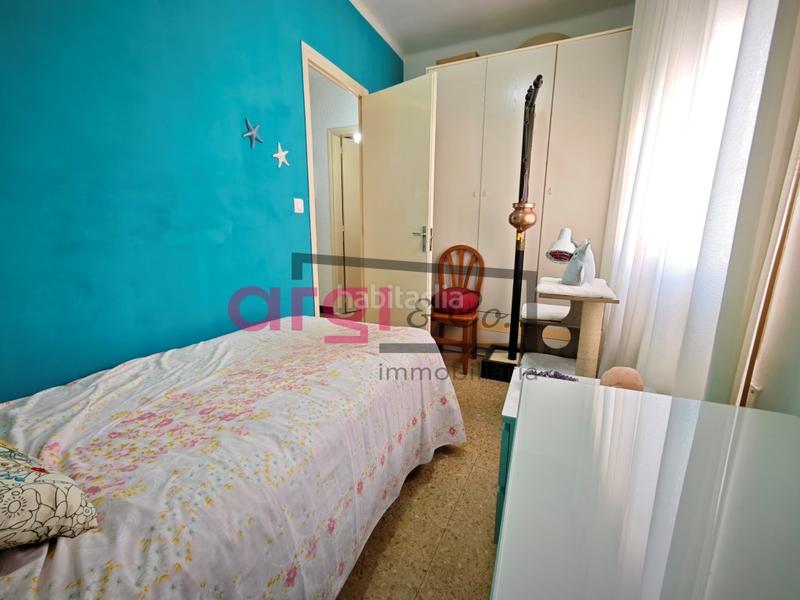 Foto aeea9480-322c-4b63-90dd-41a43d18043c. Maison avec parking dans Centre Viladecans