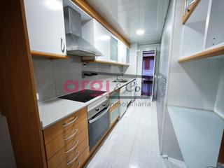 Appartement  Calle pere sala. Piso con plaza de parking