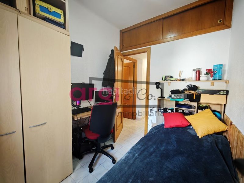 Foto d0db3ed7-19d8-4f2e-938a-52fff70edddd. Pis a Centre Viladecans