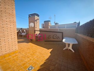 Penthouse in Torrent Ballester. Magnifico ático en venta