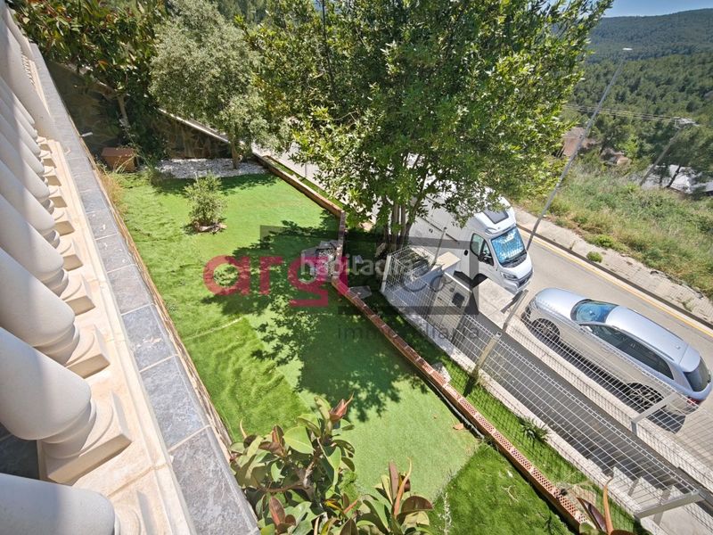 Foto f1474bc1-4102-43c2-a749-8e9b7858ff02. Xalet a Begues