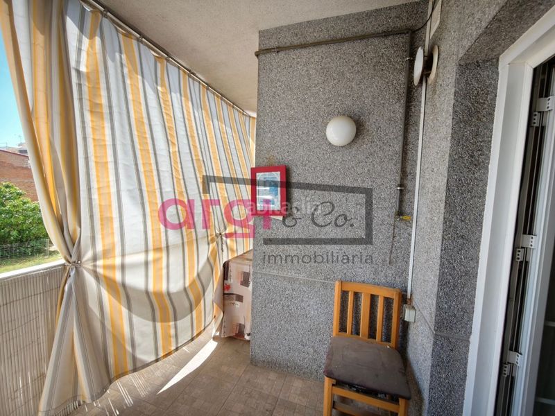 Foto 49a5dbb7-8ad1-4807-9c50-d56ce8f0d56e. Piso  con terraza en Centre Viladecans