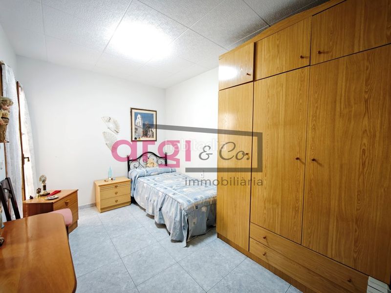 Foto 7f070d24-ba28-479a-8083-610c2b379333. Piso  con terraza en Centre Viladecans