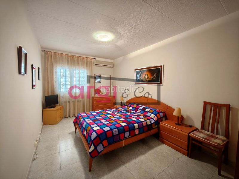 Foto b29281e4-c443-4fa9-90bc-34bf4522c477. Piso  con terraza en Centre Viladecans
