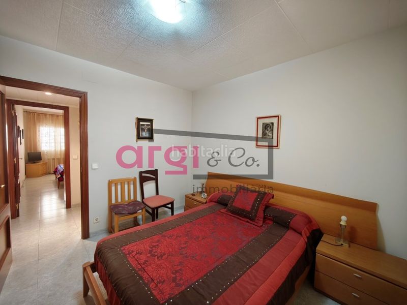 Foto e108ed93-c9f6-49ce-b207-0843e3a3e4c2. Piso  con terraza en Centre Viladecans