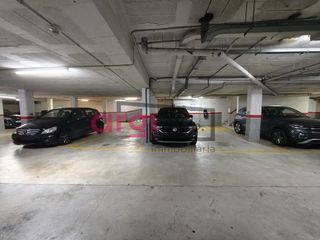 Parking coche en Vilamarina. Plaza de aparcamiento