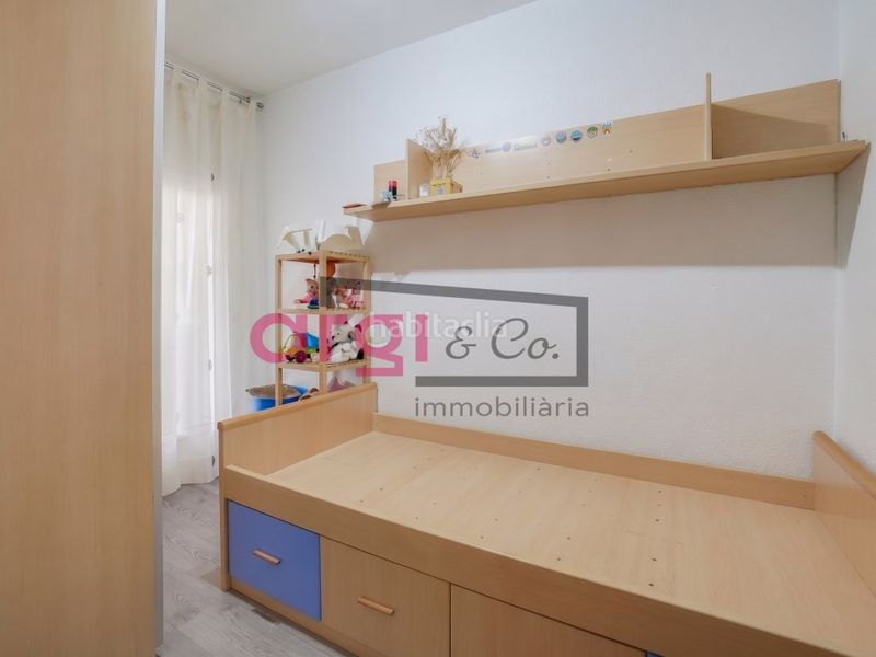 Foto bec652e0-c324-4aec-b0bb-7a1a2b8d2c04. Pis a Centre Viladecans