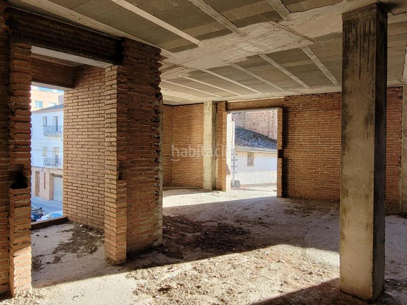 Foto abc03a64-2d6a-4e74-93dc-3bd322e9624d. Piso estructura de 2 pisos planta baja 2 trasteros en venta . en Almacelles