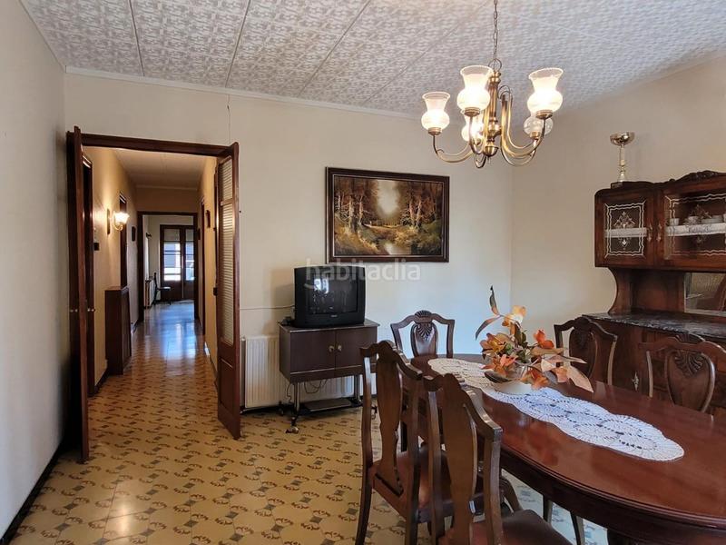 Foto 9ca8173a-85c4-4ab5-8210-9d2c74bd0abe. Casa a schiera con riscaldamento parcheggio in Poal (El)