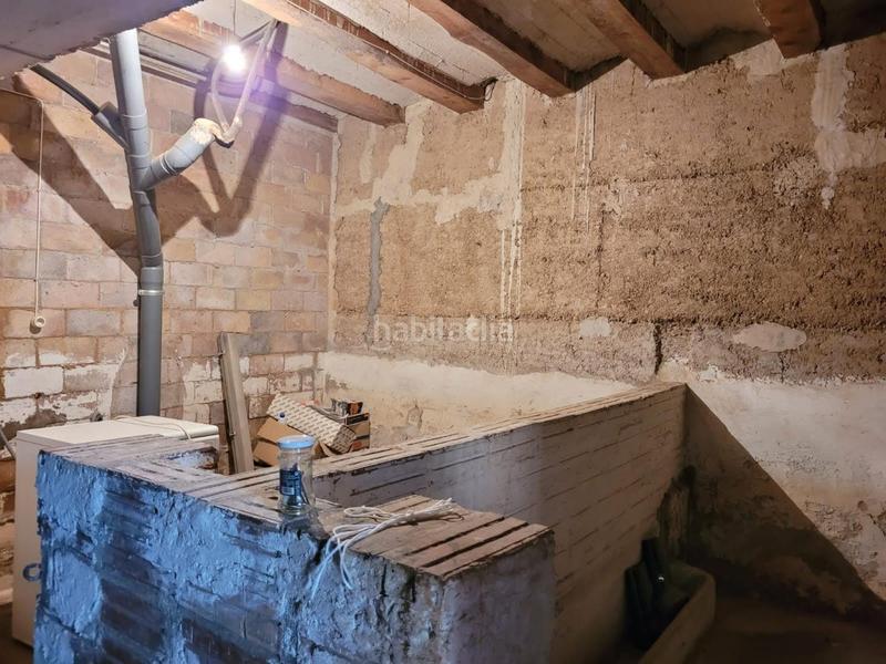 Foto d86953bc-b0fa-424c-8477-103d7a94dcc3. Casa a schiera con riscaldamento parcheggio in Poal (El)