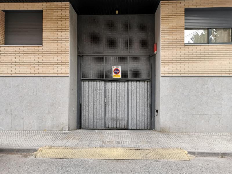 Foto 1c6fe999-767b-48a0-8e67-17dbca72497e. Aparcament cotxe a de tarragona 52 a Mollerussa