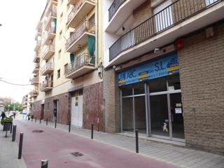 Lloguer Local Comercial a Joan burniol 4. Local comercial en alquiler en mollerussa.