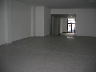 Lloguer Local Comercial a Urgell 19. Local comercial en alquiler y venta, en mollerussa.