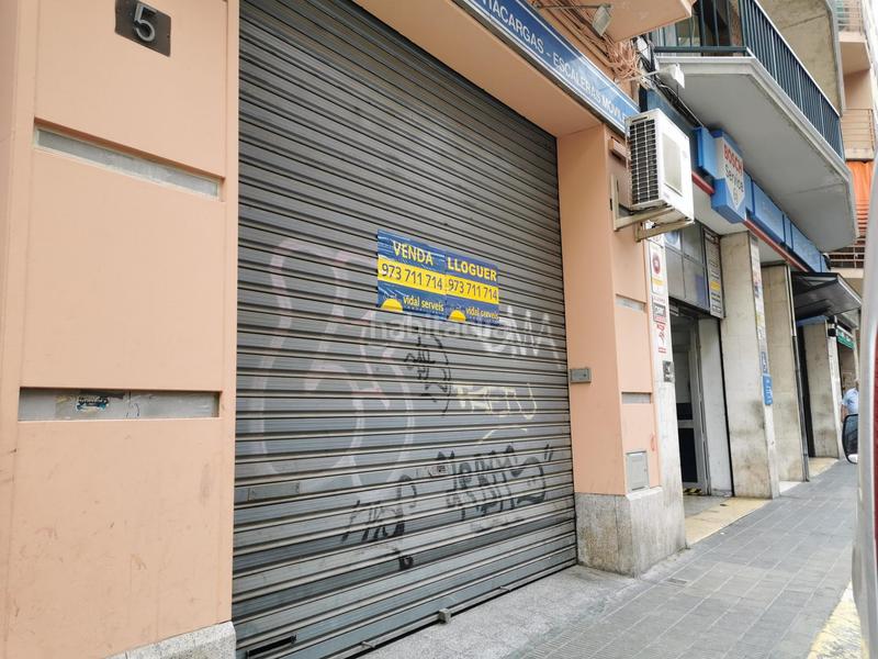 Foto 8373d70e-8af9-4b75-8656-e2e73465c0de. Location local commercial dans ramon llull 5 dans Príncep de Viana-Clot-Xalets Humbert Torres Lleida