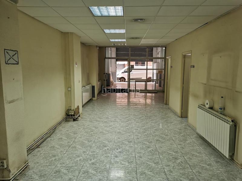 Foto d141ae87-7eaf-4c2d-bd92-cf4abfdc79d5. Location local commercial dans ramon llull 5 dans Príncep de Viana-Clot-Xalets Humbert Torres Lleida