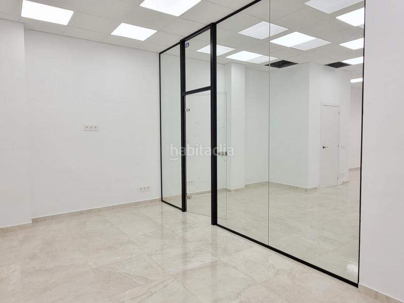 Foto 147265dc-dd10-416a-90c9-51929e8f6426. Location local commercial dans Cappont Lleida