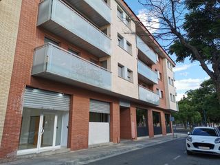 Lloguer Local Comercial  D'ermengol v. Local comercial en alquiler, en mollerussa