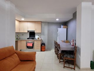 Etagenwohnung  De barcelona. Piso de dos habitaciones con magnífica terraza interior.