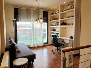 Duplex  Acadèmia 21. Magnífico dúplex en venda, en mollerussa.