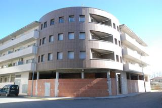 Lloguer Local Comercial a Dels dardanels i josep irla 21. Local comercial en alquiler en mollerussa.