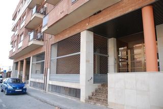 Local Comercial en Joan maragall 2. Local comercial en venta, en mollerussa.