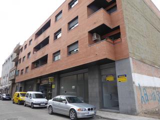 Local Comercial a Urgell 19. Local comercial en venta y alquiler, en mollerussa.