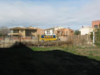 Terreny residencial a De catalunya 5. Solar en venta, en el palau danglesola.