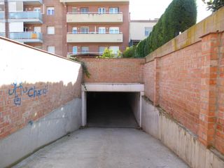 Car parking in De la torre noguesa 4. Plaza de parking doble en venda en mollerussa.