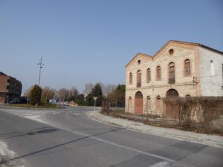 Miete Geschäftsraum in De linyola 4. Almacén con terreno en alquiler en mollerussa