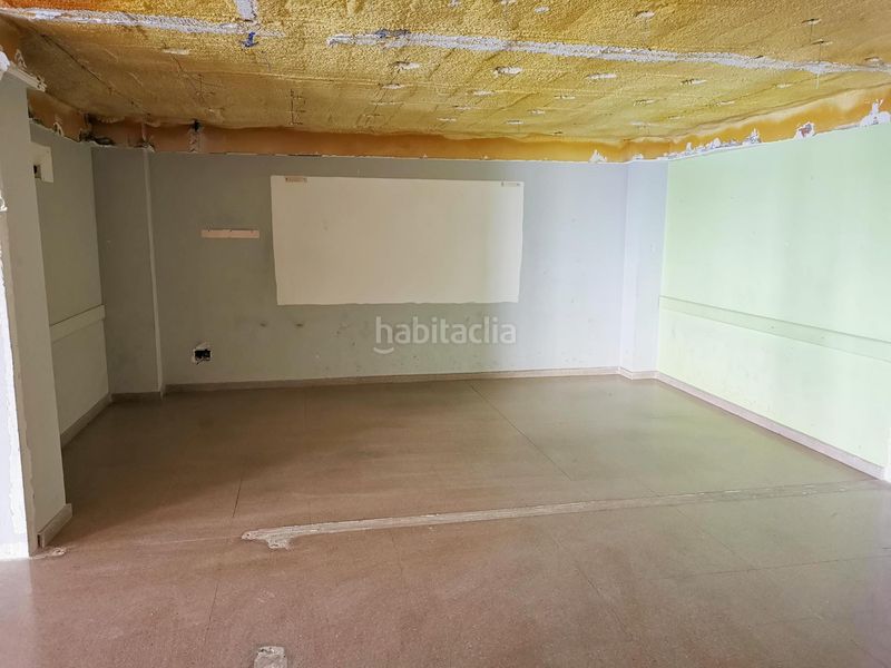 Foto 086bda6f-417d-4a68-aea8-88951e884e7a. Alquiler local comercial en de domènec cardenal 54 precioso local comercial polivalente en el centro , en alquiler. en Mollerussa