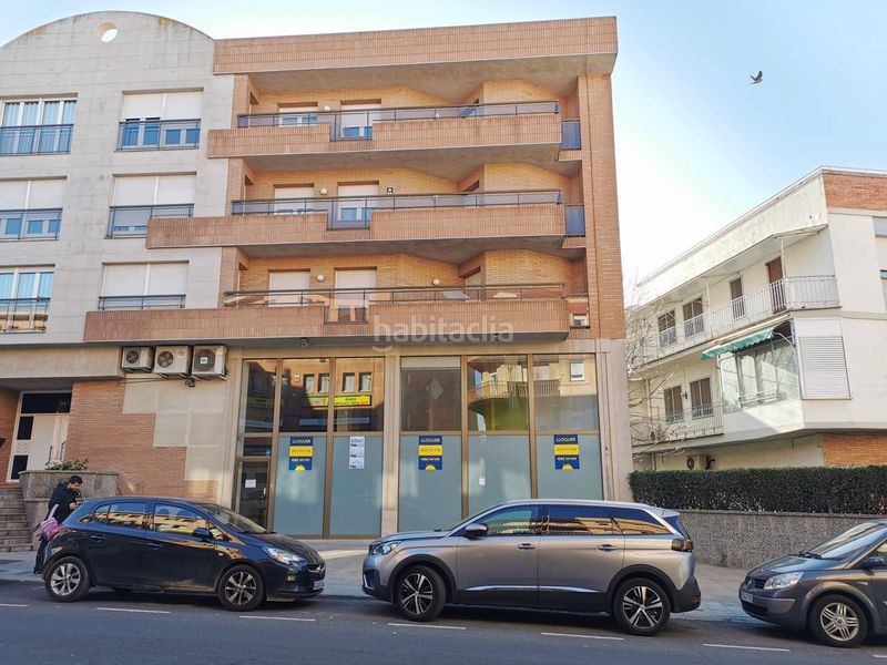 Foto 092d3125-4a28-41a7-9220-ba8ab85e7e9f. Alquiler local comercial en de domènec cardenal 54 precioso local comercial polivalente en el centro , en alquiler. en Mollerussa