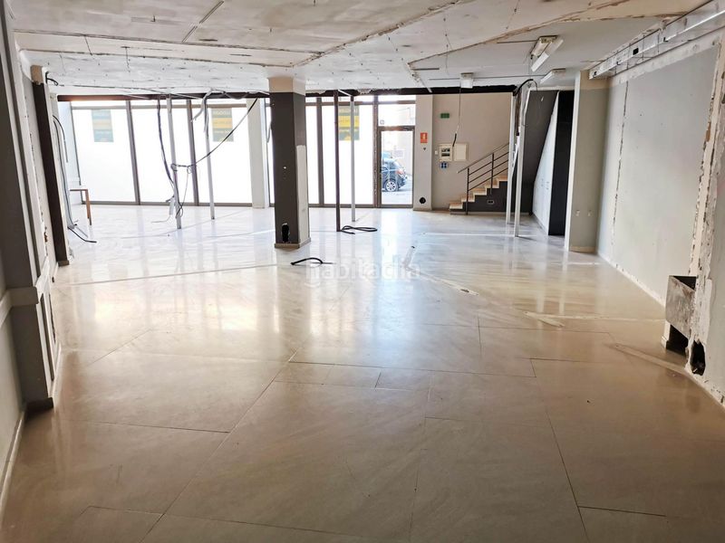 Foto 999af87b-0cda-4bcd-8bcc-7ee6bfa22bcb. Alquiler local comercial en de domènec cardenal 54 precioso local comercial polivalente en el centro , en alquiler. en Mollerussa