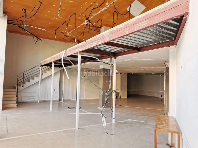 Foto c3589cf2-c800-43f4-9e7c-cbb7250174ae. Alquiler local comercial en de domènec cardenal 54 precioso local comercial polivalente en el centro , en alquiler. en Mollerussa