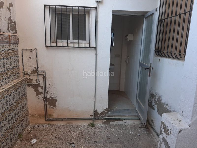 Foto d4c427e7-e2c5-4e16-ae0a-0f6cf25a9978. Local comercial a Casco Antiguo Águilas