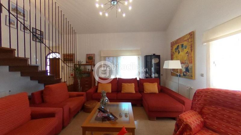 Foto 2b01e020-f970-4653-899f-ee33f14f6948. Xalet amb calefacció aparcament piscina a Campillo Lorca