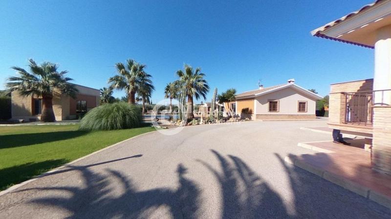 Foto 4094405c-0cb0-400c-9e23-8e7cf14508bf. Xalet amb calefacció aparcament piscina a Campillo Lorca