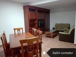 Dúplex a Puerto Lumbreras. Estupendo dúplex con cuatro dormitorios en puerto lumbreras